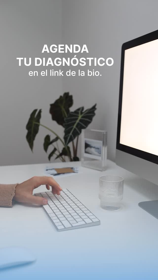 Si compites por precio, ya perdiste. 
Refinamos tu mensaje para atraer clientes de alto ticket que valoran tu solución, 